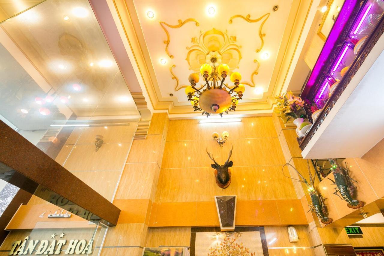 Tan Dat Hoa Hotel & Massage Ho-Chi-Minh-Stadt Exterior foto